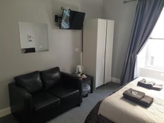 cellardyke en-suite rooms - 2