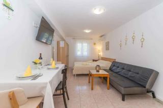 Apartment in Njivice/Insel Krk 38825 - Njivice - 7