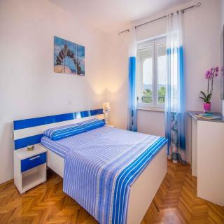 Apartments in Vrbnik/Insel Krk 13598 - Vrbnik - 4