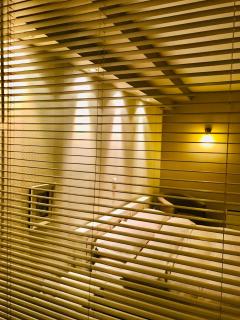 VNVP Black Amber - 2