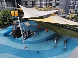 POOLVIEW Geniehome 3BR Free100mbps and Carpark at Utropolis Shah Alam - Shah Alam - 3