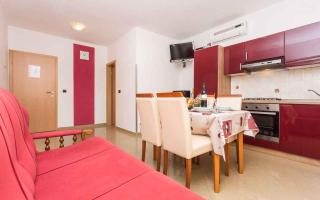 Apartments in Vrbnik/Insel Krk 36005 - Vrbnik - 4