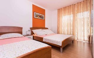 Apartments in Vrbnik/Insel Krk 36005 - Vrbnik - 2