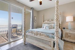 Twin Palms Resort #404 by Book That Condo - 7