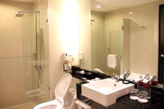 Grand City Hall Hotel & Serviced Residences - Medan - 1