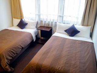 Hotel Livemax BUDGET Umeda - Osaca - 1