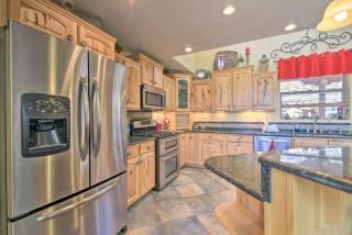 Expansive Angel Fire Retreat 1 Mi to Fishing! - Angel Fire - 3