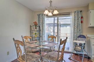 Charming Rochester Home, 4 Mi to Mayo Clinic! - Rochester - 9
