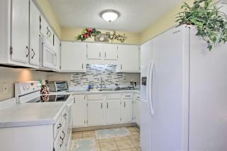 Charming Rochester Home, 4 Mi to Mayo Clinic! - Rochester - 3