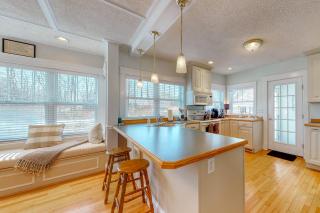 Quaint Bungalow - Kennebunk - 3