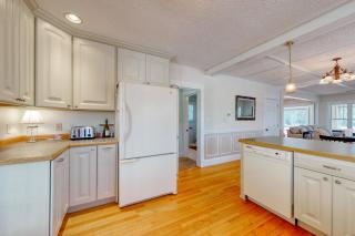 Quaint Bungalow - Kennebunk - 1