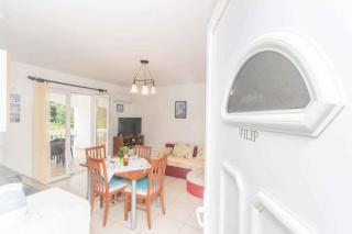 Apartments in Njivice - Insel Krk 13317 - 9