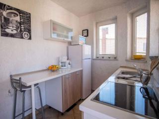 Apartments in Vrbnik/Insel Krk 13611 - Vrbnik - 8