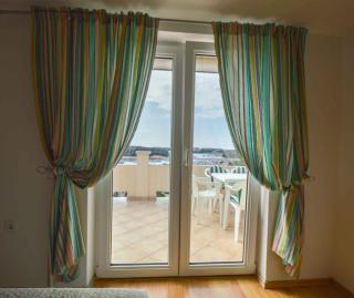 3-Bedroom Apartment Karolina 11137 - 8