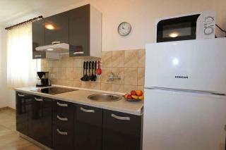 Apartment in Silo - Insel Krk 13583 - 3