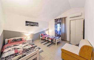 Holiday home in Valtura/Istrien 17453 - Valtura - 2