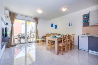 Apartment in Dramalj 5744 - 4