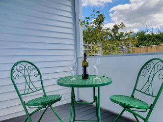 Fossil Coast B&B - Hawera - 6