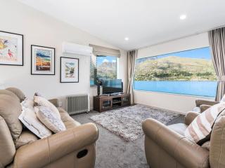 Lakefront Living at Remarkables Retreat - Unit 4 - Queenstown - 0