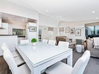 Lakefront Living at Remarkables Retreat - Unit 4 - Queenstown - 5