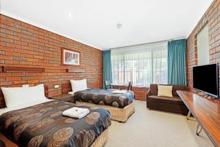 Golden Country Motel and Caravan Park - Maryborough - 5
