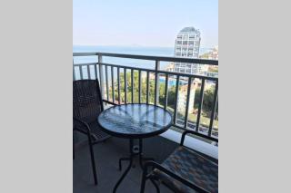 Relaxing Beachfront Suite - Jomtien Beach - 5