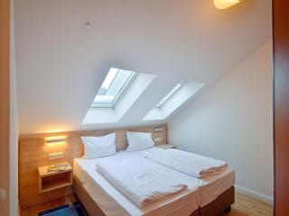 Dünenpark Binz - Komfortplus Ferienwohnung mit 1 Schlafzimmer und Balkon im Dachgeschoss 126 - Binz - 6