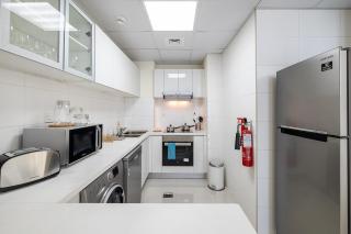 Charming 3 BR with walking distance to the Beach - Dubai - 1