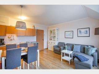 Dünenpark Binz - Komfortplus Ferienwohnung mit 1 Schlafzimmer und Balkon im Dachgeschoss 137 - Binz - 5