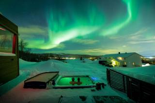 Aurora Borealis Observatory - 0