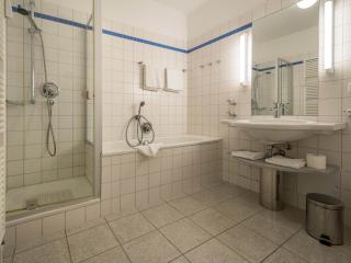 Kaiservillen Heringsdorf - Ferienwohnung mit 1 Schlafzimmer und Balkon D211 - Heringsdorf - 4