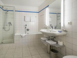 Kaiservillen Heringsdorf - Ferienwohnung mit 1 Schlafzimmer und Balkon D221 - Heringsdorf - 4