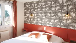Logis Hôtel Vannes Nord Le Clos Des Hortensias - Locqueltas - 1