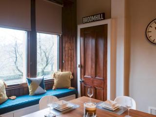 Pass the Keys Beautiful, traditional 2 bed flat w free parking - Glasgow - 7