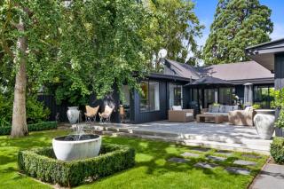 Black Luxury Lodge - 7