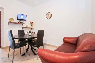 Three-Bedroom Apartment in Vrsar I - 1