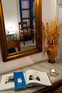 Irigeneia Hotel - Perissa - 8
