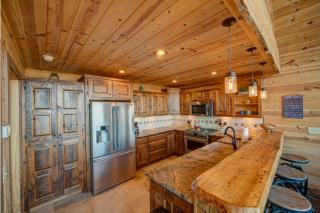 The Hideaway - Blue Ridge - 2