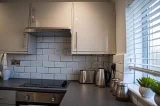 Castle-view apartments, flat two - 3