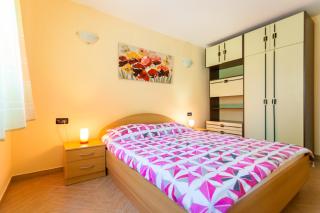 Apartments Dario - Porat - 1