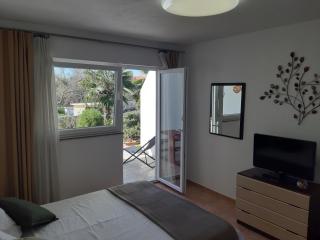 Apartments Summer Bloom - Krk - 1