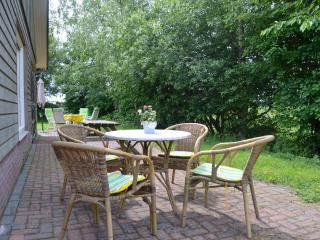 Holiday home with view over the meadows - Kibbelveen - 8