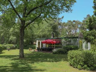 Holiday Home in Huijbergen with Garden - Huijbergen - 9