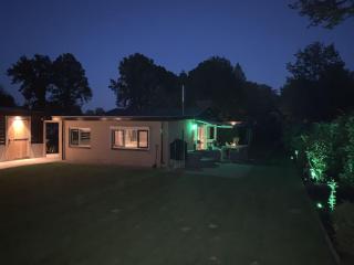 Holiday home with covered porch and sauna - Voorthuizen - 5