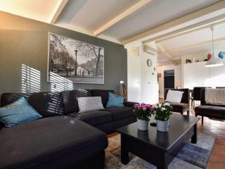 Holiday home with covered porch and sauna - Voorthuizen - 9