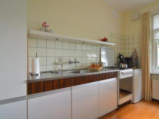 Relax, Explore, and Dine in Aalten - IJzerlo - 6