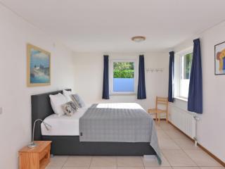 Detached bungalow close to Lake Veere - 3