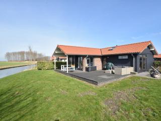 Alluring Holiday Home in Kattendijke - Kattendijke - 0