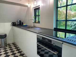 Romantic farmhouse close to the forest - Bergen - 7