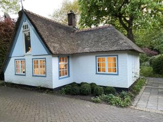 Romantic farmhouse close to the forest - Bergen - 9